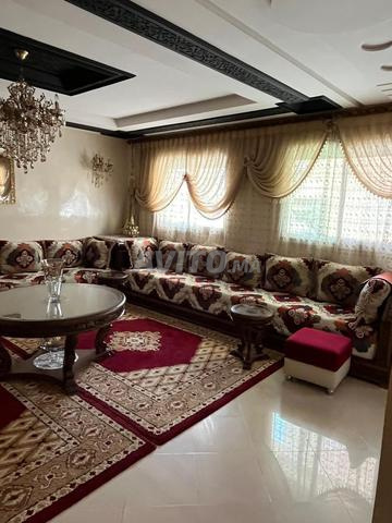 دوبلكس كبير 198 متر مربع - طريق عين الشقف