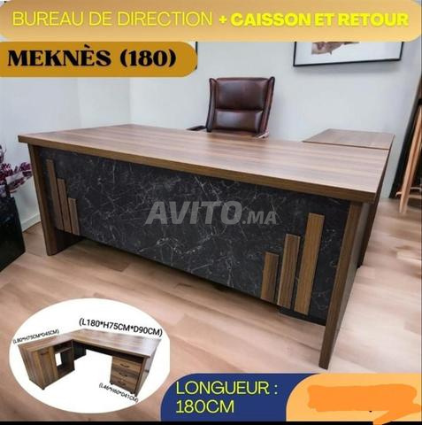 Bureau de direction avec retour/casier/armoire/lit - 2