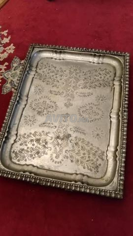 PLATEAU ARTISANAL GRAVÉ - Pièce unique faite main