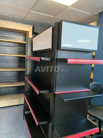 Présentoir Cosmétique métallique avec LED - 2