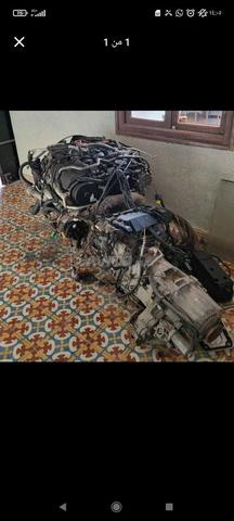 Tout en bi-ton Rouge, développeur et boîte Rouge Sport v8 v6