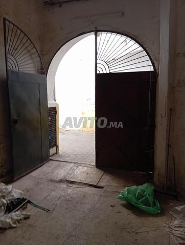 محلاتان للبيع في وسط المدينة - 2