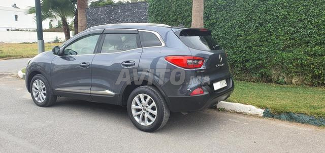 Voiture familiale propre - 2