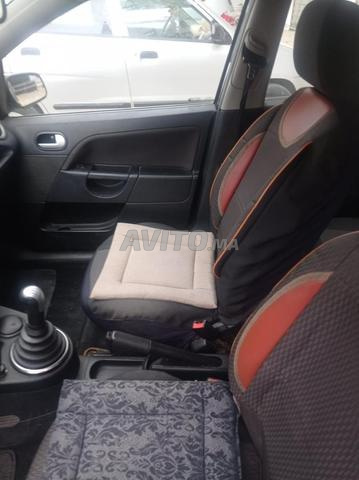 Ford B Max Diesel Manuelle 2008 à Tanger