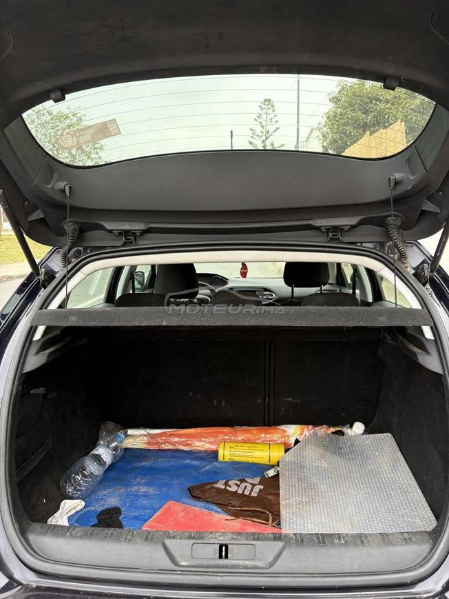 Peugeot 308 bleue à vendre 