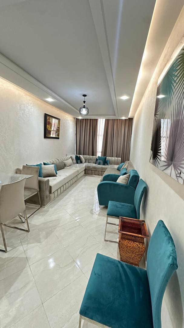 Superbe appartement meublé à louer à la journée à Jerari