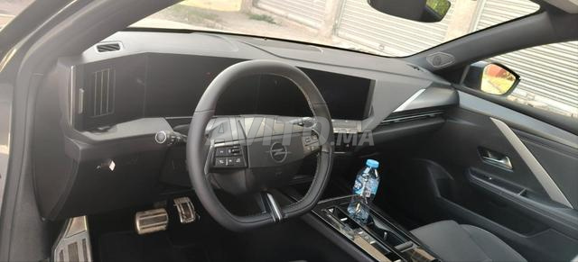 Opel Astra toutes options GS - 2