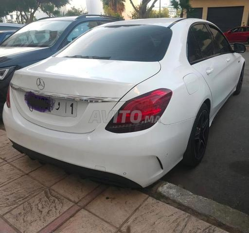 Mercedes-Benz 220 Diesel Automatique 2019 à Rabat