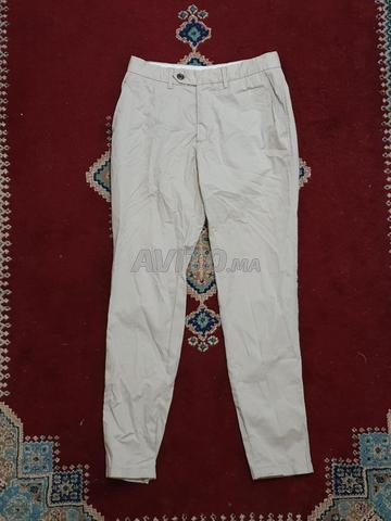 Deux pantalons d'occasion, prix 100dh - 2