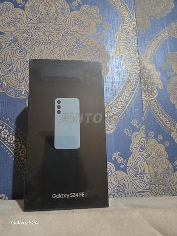 Samsung S24 FE jamais utilisé, encore neuf