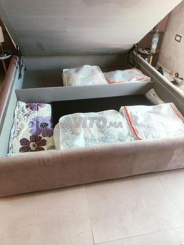 Vente Lit double avec coffre (presque neuf) - 2