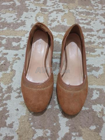 Chaussures pour femmes adaptées au travail, taille 39