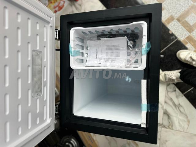 Congélateur BRONDE noir 100 litres - 2