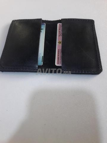 حامل بطاقات من الجلد الطبيعي، موديل جديد