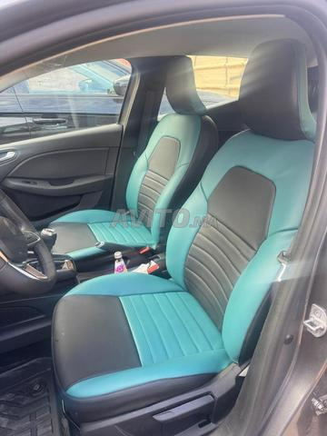 كليو 5 للإيجار