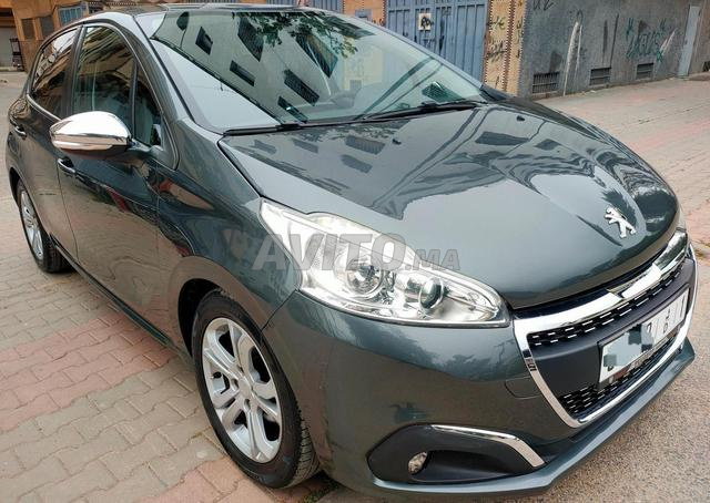 Peugeot 208 diesel version Allure