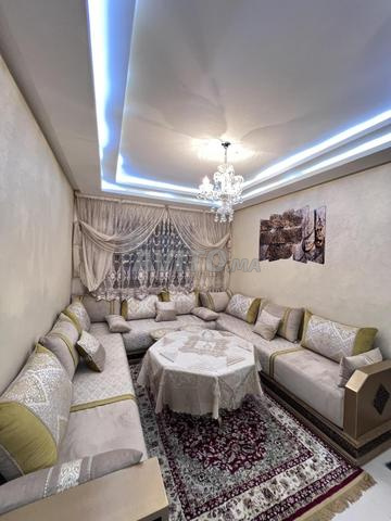 Jolie Appartement familiale à louer meublé - image 4