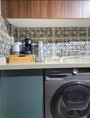 Appartement face à la gare TGV (la nuit) - 2