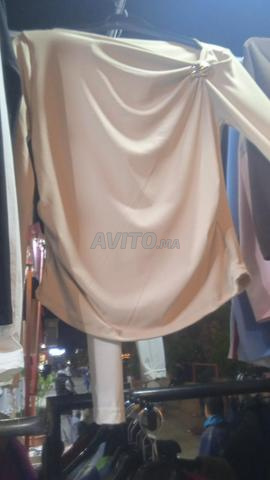 Vêtements neufs à prix abordables - 2