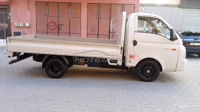  HYUNDAI H100
