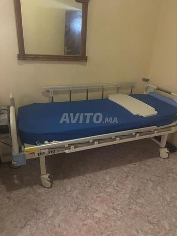 Lit médical pour Adultes - 2