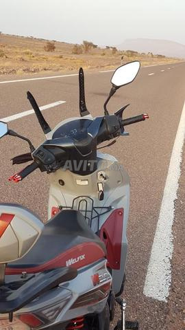 Moto très bon état - 2