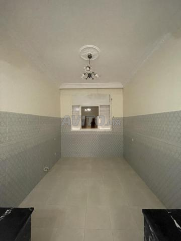 Appartement à louer 70 m² à Temara - 2