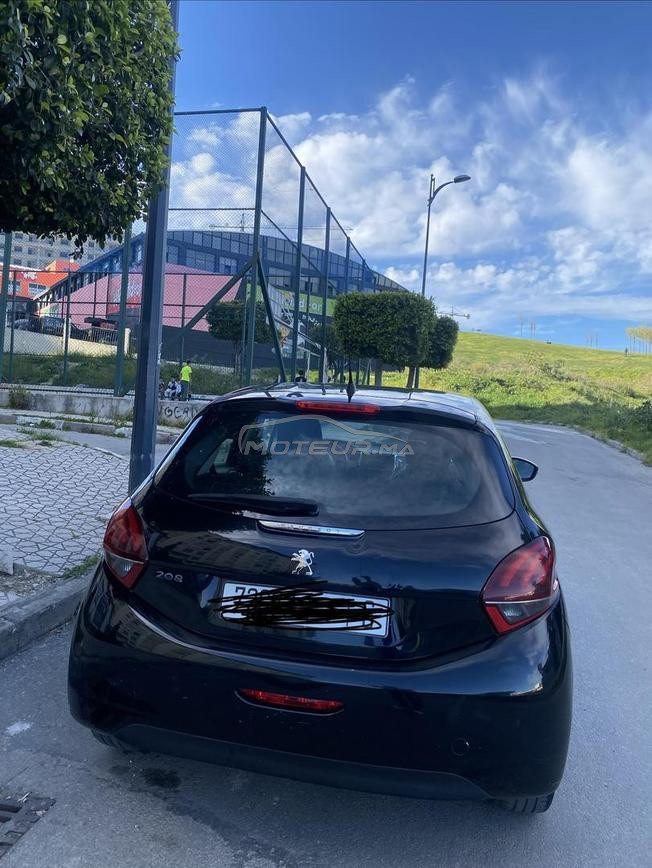 Peugeot 208 Diesel Manuelle 2020 à Tanger