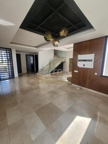 Duplex avec jardin privatif 3 chambres à louer