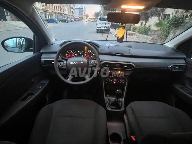 داسيا سانديرو - 2
