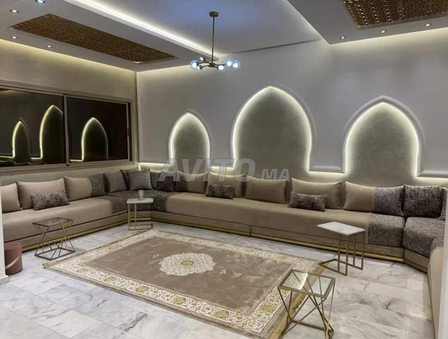 فيلا معاصرة فخمة تضم 4 أجنحة - 2