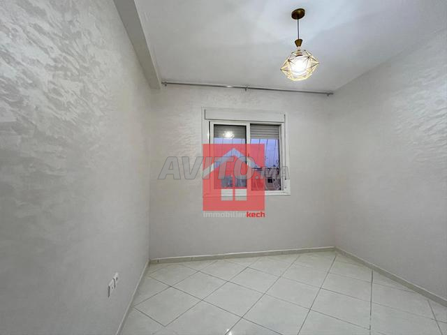 Appartement à louer presque neuf  avec balcon - image 3