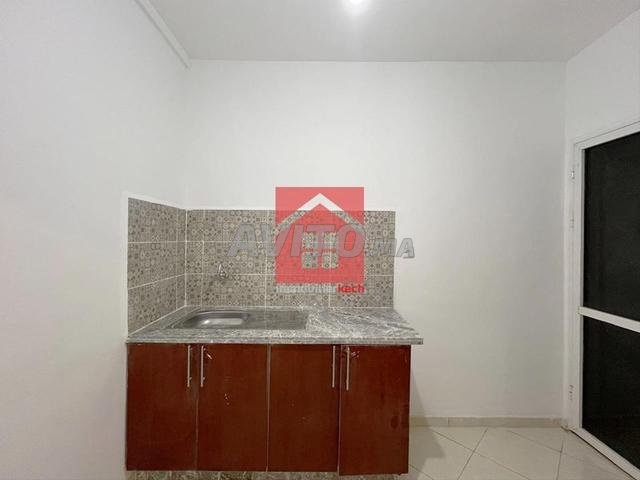 Appartement à louer presque neuf  avec balcon - image 4