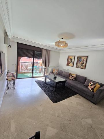 شقة على بعد 5 دقائق من المحطة