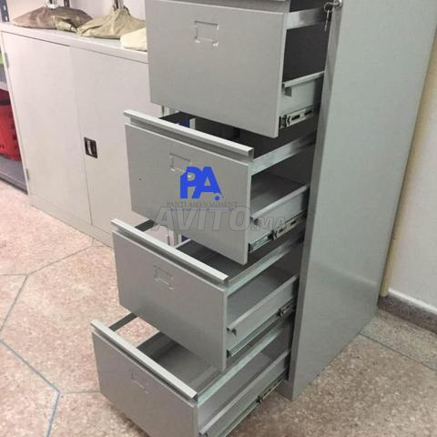 Classeur métallique/vestiaire/armoire/clapet dispo