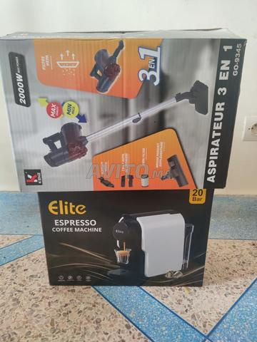 Café "Sbira Tour Mskin"