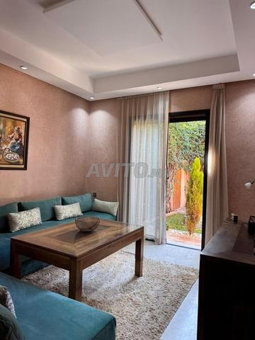 فيلا رائعة للإيجار مع مسبح طريق الدار البيضاء