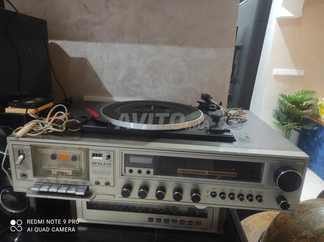 مشغل أسطوانات وراديو كاسيت ماركة UK - 2