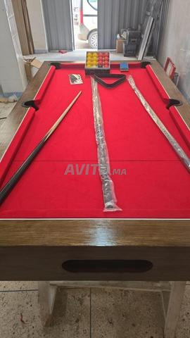 طاولة بلياردو عصرية من خشب الجوز - 2