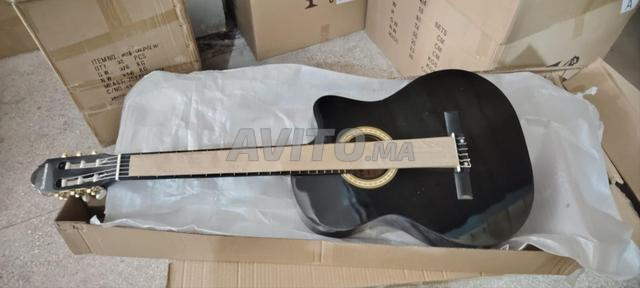 Guitare classique. Neuf - 2