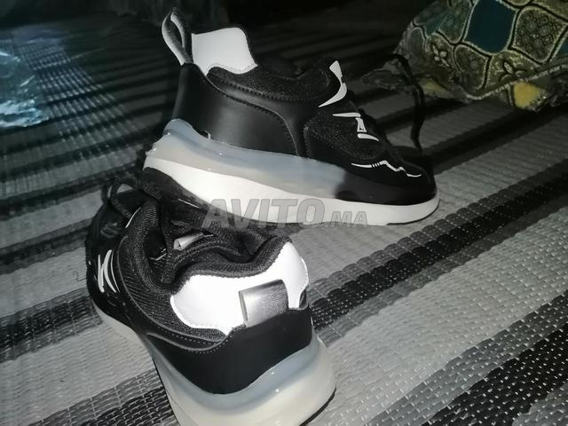 أحذية رائعة وممتازة