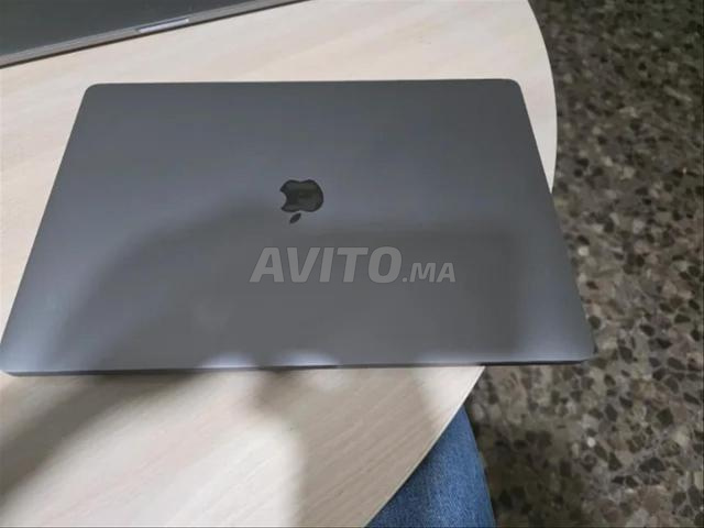 MacBookPro 2019 16 Go RAM 1 To SSD i9 16 pouces