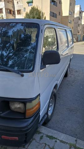 تويوتا هايس ديزل يدوية 1998 في الدار البيضاء - 2