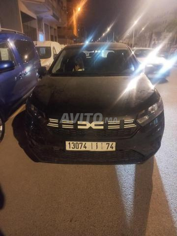 سائق سيارة ونقل البضائع لجميع مناطق المغرب