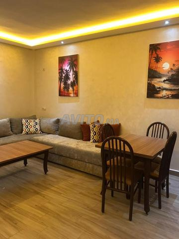 شقة جميلة جديدة للإيجار