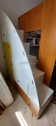 Lit superposé avec rangements, matelas – À réparer - 2