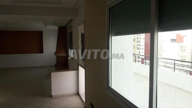 شقة للإيجار 160 متر مربع في القنيطرة - 2