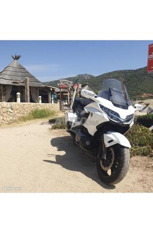 HONDA GL 1800 GOLDWING DCT - 2