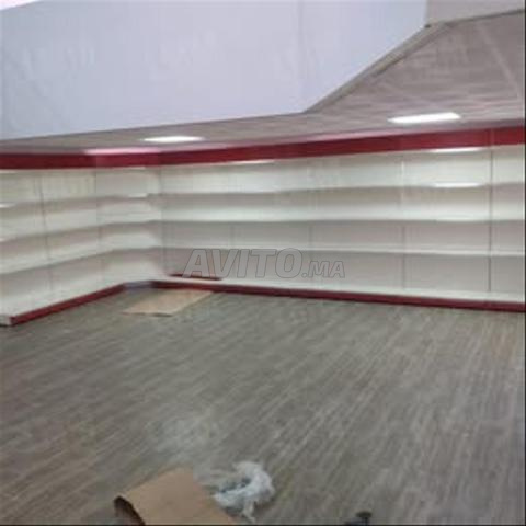 كوندول جدارية للمتجر – بحالة ممتازة - 2