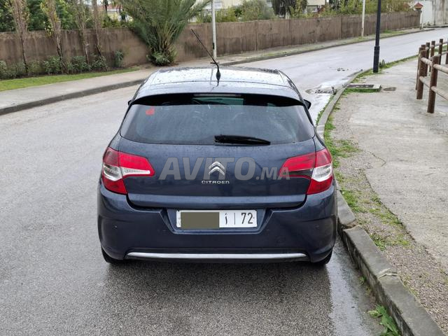 Citroën C4 Diesel 6CV - Très bon état - Bien équipée